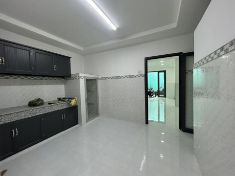 Bán nhà 50m2, 2 tầng, đường Dương Văn Cam, Linh Tây, Thủ Đức, TP HCM, SHR. Giá 4,08  tỷ.