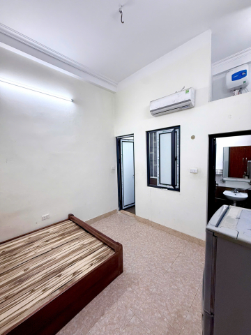 Cho thuê phòng 3tr6 giá rẻ 23m khép kín ngõ 67 Đình Thôn, Mễ Trì